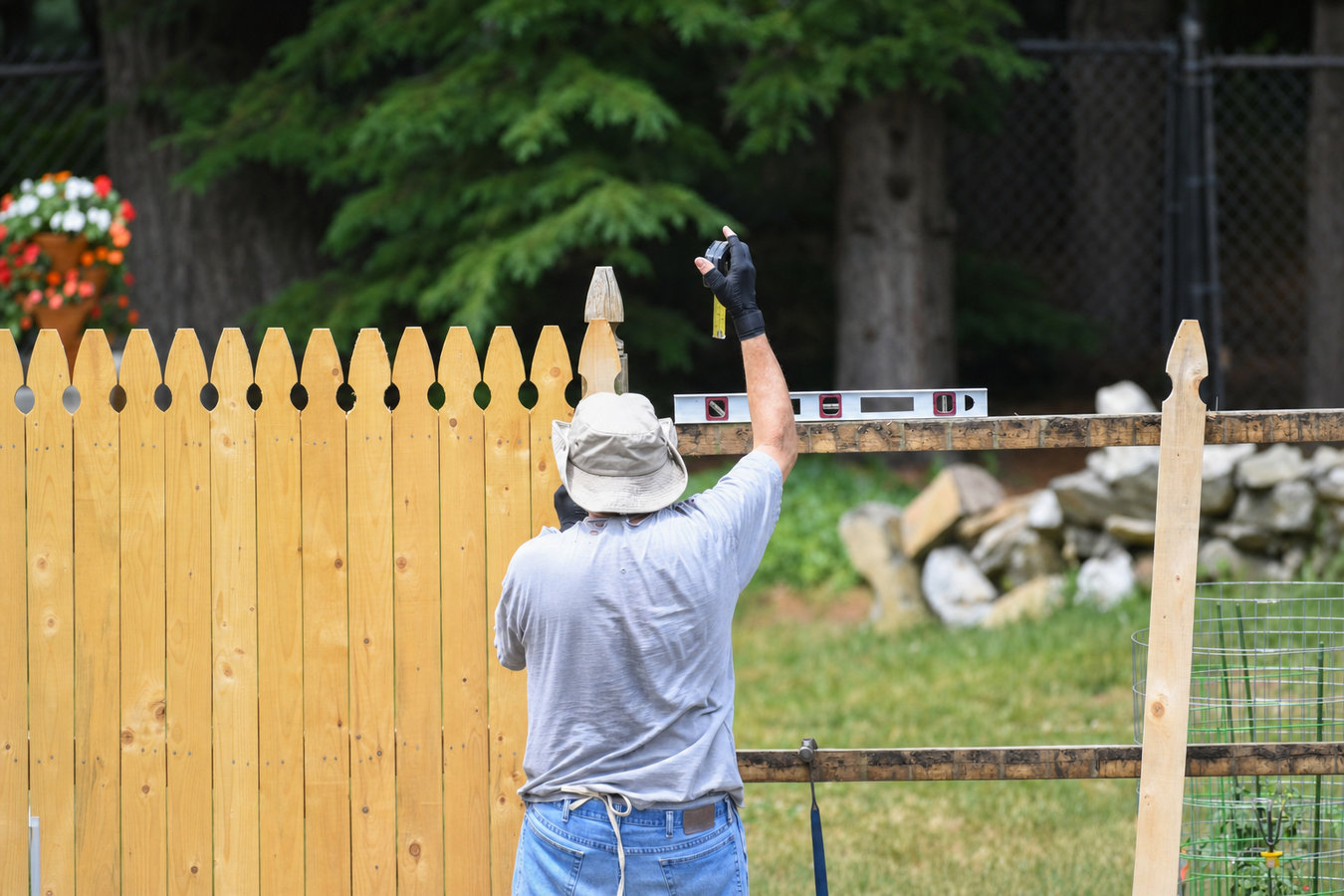 Fence repair